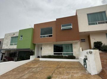 Casa de 3 habitaciones, Morelia · Casa en Renta en Vistas Altozano