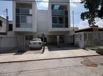 Departamento · 3 Recámaras · 2 Estacionamientos · Departamento en Primer Piso en Renta