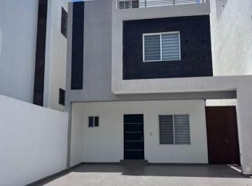 Casa de 4 habitaciones, General Escobedo · Casa en Renta en Privadas del Canadá, en Escobedo, Nuevo León