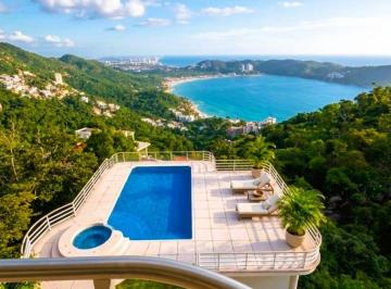 Casa de 5 habitaciones Venta MN 13,900,000 · Exclusiva Casa en Venta en Balandro. Acapulco | Espectacular Vista a La Bahía