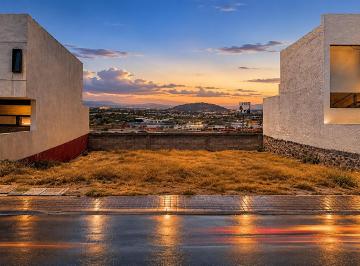 Terreno / Lote , Corregidora · Terreno en Venta en Punta Esmeralda, 160 m² - 10 Frente, 16 de Fondo
