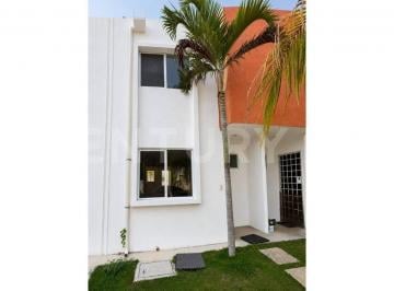 Casa · 91m² · 2 Recámaras · 1 Estacionamiento · Casa en Venta en Residencial Los Olivos