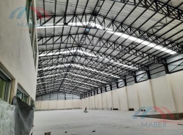 Nave industrial · 4500m² · 10 Estacionamientos · Nave Industrial - Pueblo Sanctorum