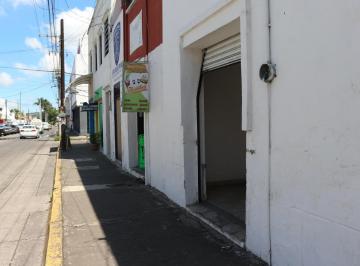 Local comercial · 20m² · Local en Av Juan Escutia Colonia Centro