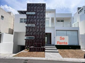 Casa en condominio de 5 habitaciones, Querétaro · Casa Renta Misión Conca Querétaro Amplia Jardin Estudio