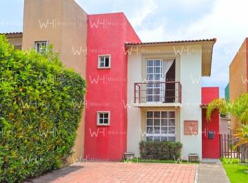 Casa · 80m² · 2 Estacionamientos · Venta de Casa en Villas del Campo