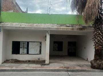Casa de 4 habitaciones, León · Casa en Venta Cerrito de Jerez León Guanajuato