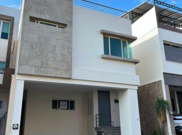 Casa de 3 habitaciones, Monterrey · Casa Colinas del Valle