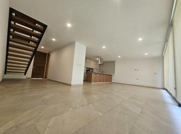 Casa de 4 habitaciones, El Marqués · Casa Amplia en Renta, Zibatá, Querétaro.
