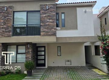 1 · Casa en Renta en Toluca