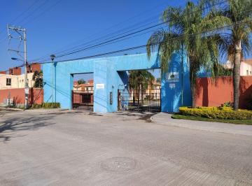 Casa de 2 habitaciones, Emiliano Zapata · Casa con Patio Grande en Sauces Tezoyuca Cerca del Tec de Monterrey