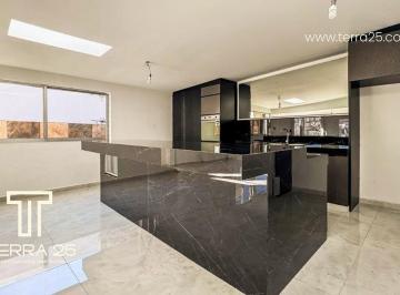 1 · Casa Semi Remodelada en Venta en Lomas de San Mateo