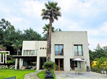 1 · Casa en Venta en Hacienda de Valle Escondido