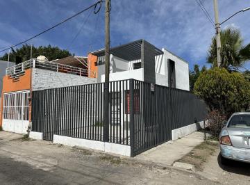 Casa · 70m² · 2 Recámaras · 1 Estacionamiento · Casa Remodelada en Renta en Haciendas de San José