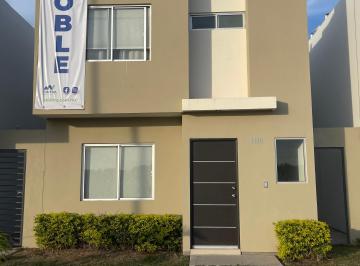 Frente · Prototipo Roble