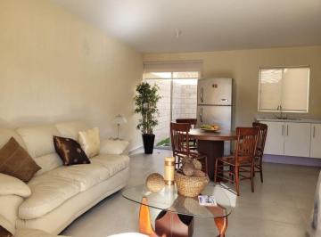 Casa de 2 habitaciones, Tlajomulco de Zúñiga · Casa Amueblada en Renta en Villa California