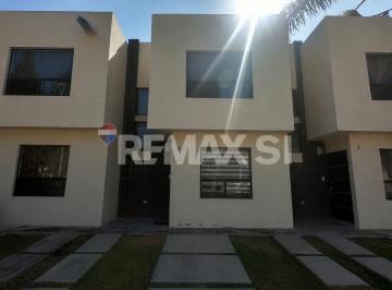 Casa 90m² Renta Fraccionamiento Sonterra · Casa Amueblada en Renta - Sonterra
