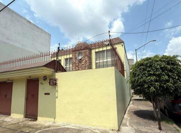 Casa de 3 habitaciones, Coyoacán · Coyoacan Colonia Campestre Churubusco!casa en Esquina