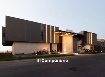 Casa · 1380m² · 5 Recámaras · 6 Estacionamientos · Casa en Venta en El Campanario Querétaro