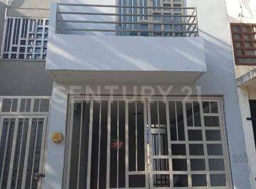 Casa · 82m² · 3 Recámaras · 1 Estacionamiento · Casa en Venta en Col. Residencial Terranova en Juarez