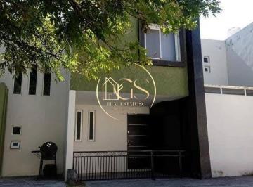Casa · 166m² · 3 Recámaras · 2 Estacionamientos · Casa en Venta Villas Vicenza Celaya