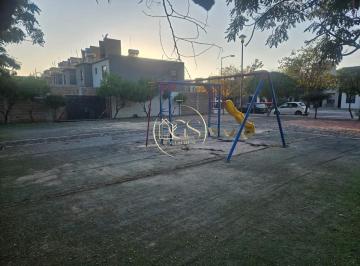 Casa · 90m² · 3 Recámaras · 2 Estacionamientos · Casa en Venta Puerta Poniente Celaya