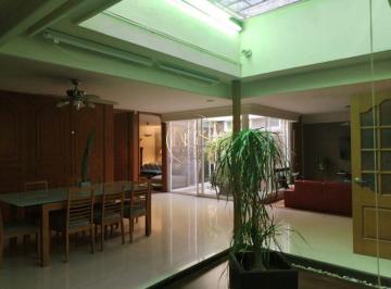 Casa · 350m² · 3 Recámaras · 3 Estacionamientos · Casa en Venta Alameda Celaya