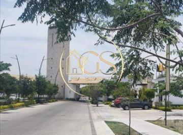 Terreno / Lote · 147m² · Terreno en Venta Mayorazgo de Cortes Celaya