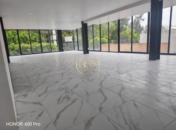 Oficina · 120m² · 1 Estacionamiento · Oficina Amplia en Renta Torre Alameda Central Celaya