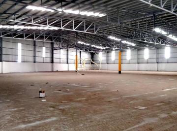 Nave industrial · 5764m² · 1 Recámara · 10 Estacionamientos · Nave Industrial en Renta a un Costado de Planta Mabe Celaya