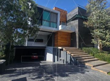Casa en condominio de 4 habitaciones, Zapopan · Casa en Venta en Puerta Las Lomas