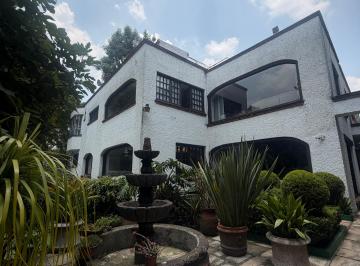 Casa de 5 habitaciones, Miguel Hidalgo · En Venta Espectacular Residencia - Tipo Rancho en Lomas de Chapultepec