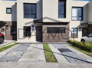 Casa en condominio de 4 habitaciones, El Marqués · Casa en Paseos de Zakia Pte. 240, 76269 Zakia, Qro.