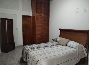 Departamento de 1 habitación, Cuernavaca · Bungalow Amueblado con Alberca