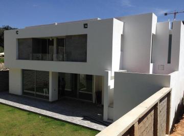 d22377e60eb39eb519ca44856a713df157fa966fa018105c6f08d09ad1b2772f · Venta Casa en Ch, Bosque Esmeralda, Atizapán