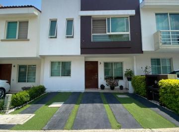 Casa en condominio de 4 habitaciones, Tlajomulco de Zúñiga · Casa en Venta Nueva Galicia Zona Sur a 5 Min de Plaza Punto Sur