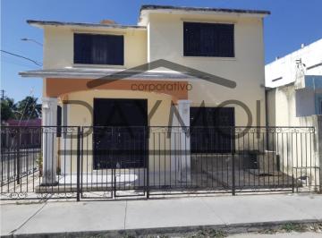 Casa de 3 habitaciones, Cozumel · Casa en 50 Av Sur 1754, San Miguel II, 77666 Cozumel, Q. R.