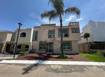 EB-WO7823.png · Casa en Condominio en Venta en Valle Real