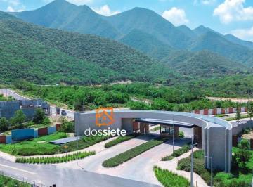 Terreno / Lote · 250m² · Terrenos en Venta en Carretera Nacional