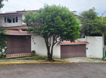 Casa de 5 habitaciones, Naucalpan de Juárez · Vendo Amplia Residencia en Esquina en La Herradura
