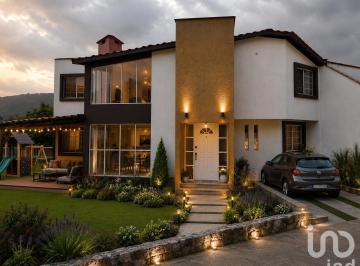 Casa · 210m² · 3 Recámaras · 2 Estacionamientos · Villa Residencial San Cristobal de Las Casas
