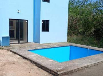 Casa · 120m² · 3 Recámaras · 2 Estacionamientos · Casa en Venta 3 Recamaras, Alberca, Mococha Cerca Conkal (Avc - 2862)