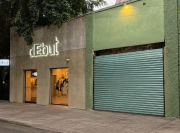 Local comercial , Cuauhtémoc · Local Comercial en Esquina a Una Calle del Jardín Pushkin y a Dos de Laguna | 105 m²