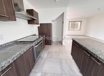 Casa en condominio de 3 habitaciones, El Marqués · Zakia, Casa de 3 Recámaras en Venta con Amenidades, Frente a Parque Central.
