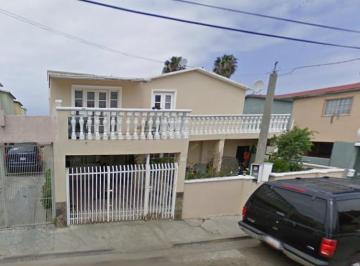 Casa de 4 habitaciones, Tijuana · Venta de Casa en Playas Doradas, Tijuana, Baja California Sur.
