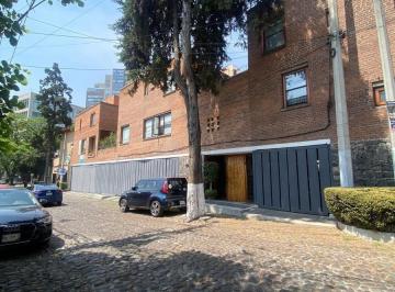 Casa · 270m² · 3 Recámaras · 3 Estacionamientos · Casa en Venta en Flor de Maria. Barranca Pilares