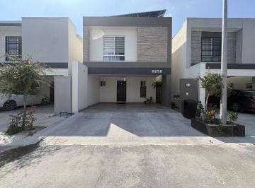 Casa de 3 habitaciones, Guadalupe · Casa en Venta en Constanza Residencial, Guadalupe