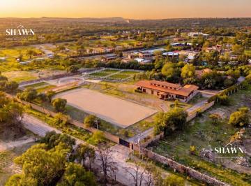Casa · 1171m² · 1 Recámara · 2 Estacionamientos · Residencia Ecuestre de Lujo en San Miguel de Allende