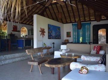 Casa de 2 habitaciones, Zihuatanejo de Azueta · Casa en Venta en Cerro del Vigia, La Ropa. Zihuatanejo de Azueta, Guerrero