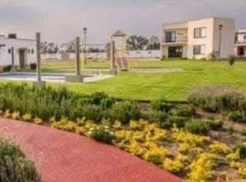 Casa de 3 habitaciones, Celaya · San Miguel Allende Zirándaro Se Renta Casa Totalmente Amueblada